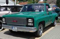 GMC Pickup, gesehen bei der Oldtimerausstellung der  Alten Zylinder  Hilders im Juni 2015