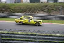 Mitzieher der Nr.2 Michael Nolte auf Opel Ascona A, YT Rennen 1 beim Youngtimer Festival Spa am 19.7.2015