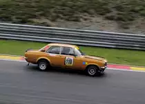 Mitzieher der Nr.118 Christian Schier auf Opel Ascona A, YT Rennen 1 beim Youngtimer Festival Spa am 19.7.2015