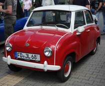 Goggomobil, gesehen bei der Oldtimerausstellung der  Alten Zylinder  Hilders im Juni 2015