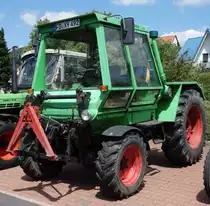 Deutz Intrac, ausgestellt bei der Oldtimerausstellung der  Alten Zylinder  Hilders im Juni 2015