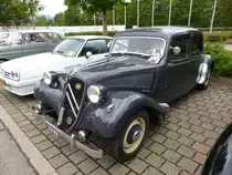 Citroen 11 CV am 19.07.2015 auf dem 31. Konzer Old- und Youngtimertreffen