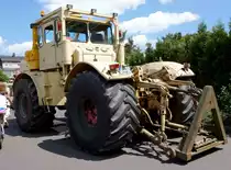 Kirovets K700A, ausgestellt bei der Oldtimerausstellung der  Alten Zylinder  Hilders im Juni 2015