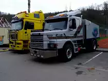 SCANIA-142H, im Einsatz für ein Schaustellerunternehmen; 150412