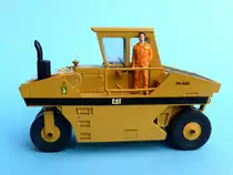 Caterpillar PS-500 von Conrad in 1:50