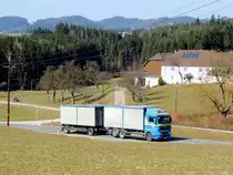 MAN-Hängerzug, von Stiedl-Holz, unterwegs im Mühlviertel; 150318