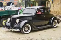 . Ford V8, war zu der  Journée vieille carosserie  im Fond de Gras(L) angereist. 