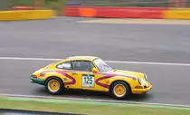 Nr.125 Porsche 911 SR (Bj. 1971) mitgezogen beim Dunlop FHR Langstreckencup, Youngtimer Festival Spa am 19.7.2015