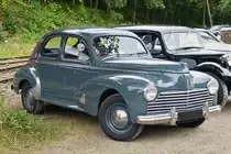 . Dieser Peugeot 203  war zu der  Journée de la vieille carosserie  im Fond de Gras angereist. 26.07.2015
