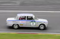 Nr.71 Alfa Romeo Giulia Super, Bj.1964, mitgezogen beim Dunlop FHR Langstreckencup, Youngtimer Festival Spa am 19.7.2015