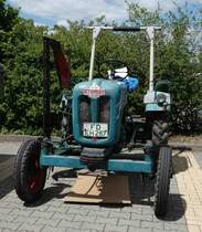 Kramer, ausgestellt bei der Oldtimerausstellung der  Alten Zylinder  Hilders im Juni 2015