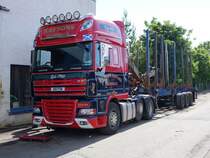 DAF XF mit Langholzauflieger in Helmsdale Schottland (06.07.2015)