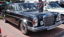 MB 280, glänzt bei der Oldtimerveranstaltung der  Alten Zylinder  in Hilders, Juni 2015