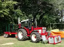 IHC 844, gesehen bei der Oldtimerausstellung in Gudensberg, Juli 2015