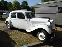 Citroen 11 CV, Vintage Cars & Bikes in Steinfort am 02.08.2015