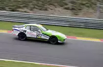 Nr. 472 Porsche 944 Turbo mitgezogen beim Dunlop FHR Langstreckencup, Youngtimer Festival Spa am 19.7.2015