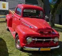 . Sch�ner Oldtimer dieser Ford F1 gesehen bei den Vintage Cars & Bikes 2015 in Steinfort. 02.08.2015