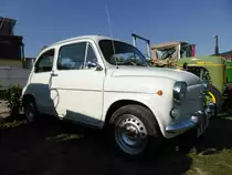FIAT 500 beim 9. Oldtimer- und Schleppertreffen in Piesport, 01.08.2015