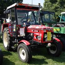 Zetor 5011, gesehen bei der Oldtimerausstellung in Gudensberg, Juli 2015