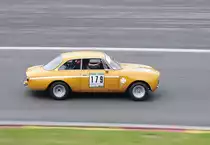 Alfa Romeo 1750 GTAM Bj.1969, beim Dunlop FHR Langstreckencup, Youngtimer Festival Spa am 19.7.2015