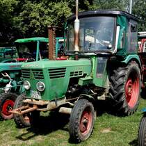 Deutz 4006, gesehen bei der Oldtimerausstellung in Gudensberg, Juli 2015