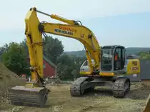 New Holland Kobelco E 305 auf einer Baustelle in Grevenmacher (Lux.) am 19.09.2010