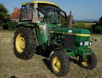 John Deere 2040, gesehen in 36100 Petersberg-Marbach im Juli 2015