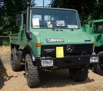 Unimog 1000 gesehen bei der Oldtimerausstellung in Gudensberg, Juli 2015