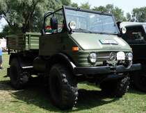 Unimog 403 gesehen bei der Oldtimerausstellung in Gudensberg, Juli 2015