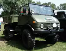 Unimog 403 gesehen bei der Oldtimerausstellung in Gudensberg, Juli 2015