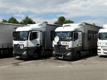 Zwei Mercedes Benz Actros am 02.08.15 auf einen Rastplatz an der Autobahn A7