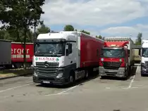 Mercedes Benz Actros am 02.08.15 auf einen Rastplatz an der Autobahn A7