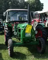 Deutz D30, gesehen bei der Oldtimerausstellung in Gudensberg, Juli 2015