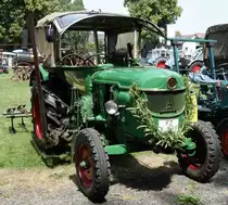 Deutz D 30 L, gesehen bei der Oldtimerausstellung in Gudensberg, Juli 2015