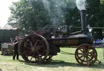 Dampftraktor Fowler, Magdeburg, gesehen bei der Oldtimerausstellung in Gudensberg, Juli 2015
