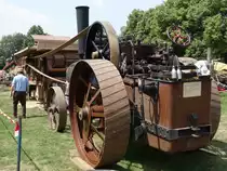 Dampftraktor Fowler, Magdeburg, gesehen bei der Oldtimerausstellung in Gudensberg, Juli 2015