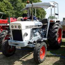 David Browm 990, gesehen bei der Oldtimerausstellung in Gudensberg, Juli 2015