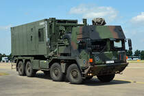 MAN 15 t milgl Multi mit gepanzerter Personentransportkabine beim Tag der Bundeswehr in Nörvenich - 13.06.2015