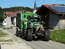 Deutz Fahr mit Bergmann Ladewagen am 05.08.15 in Ottacker Allgäu 