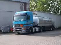 Mercedes Tanklaster,am 16.August 2015,in Szczecin.