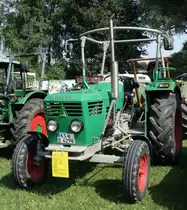 Deutz steht bei der Oldtimerausstellung in Gudensberg, Juli 2015