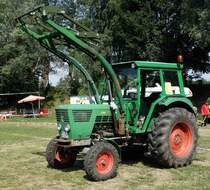 Deutz, gesehen bei der Oldtimerausstellung in Gudensberg, Juli 2015