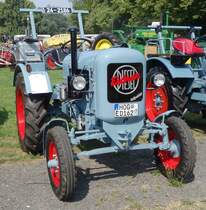 Eicher ED 16 steht bei der Oldtimerausstellung in Gudensberg, Juli 2015
