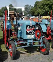 Eicher steht bei der Oldtimerausstellung in Gudensberg, Juli 2015