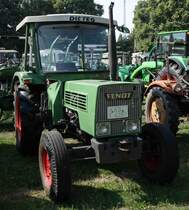 Fendt steht bei der Oldtimerausstellung in Gudensberg, Juli 2015