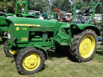 John Deere - Lanz 300 steht bei der Oldtimerausstellung in Gudensberg, Juli 2015