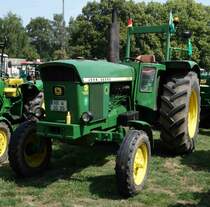 John Deere 3120 ist Gast bei der Oldtimerausstellung in Gudensberg, Juli 2015