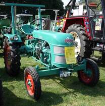 Kramer KL 11 steht bei der Oldtimerausstellung in Gudensberg, Juli 2015