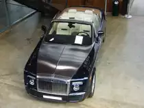 Rolls Royce Phantom VII Drophead Coupe aus dem Modelljahr 2013 aus der Vogelperspektive. Classic Remise Düsseldorf am 06.09.2015.