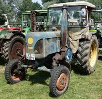 Lanz steht bei der Oldtimerausstellung in Gudensberg, Juli 2015